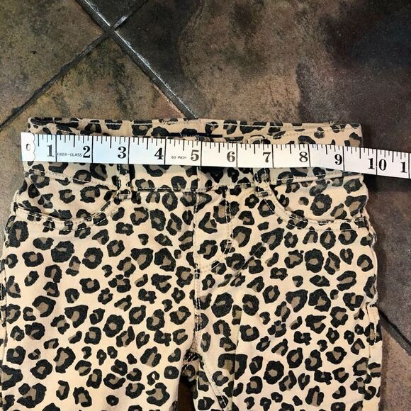 Girls Bundle 2 Pairs of Pants - Cheetah Pull-on Leggings, Snap with Elastic Wais - Picture 2 of 16